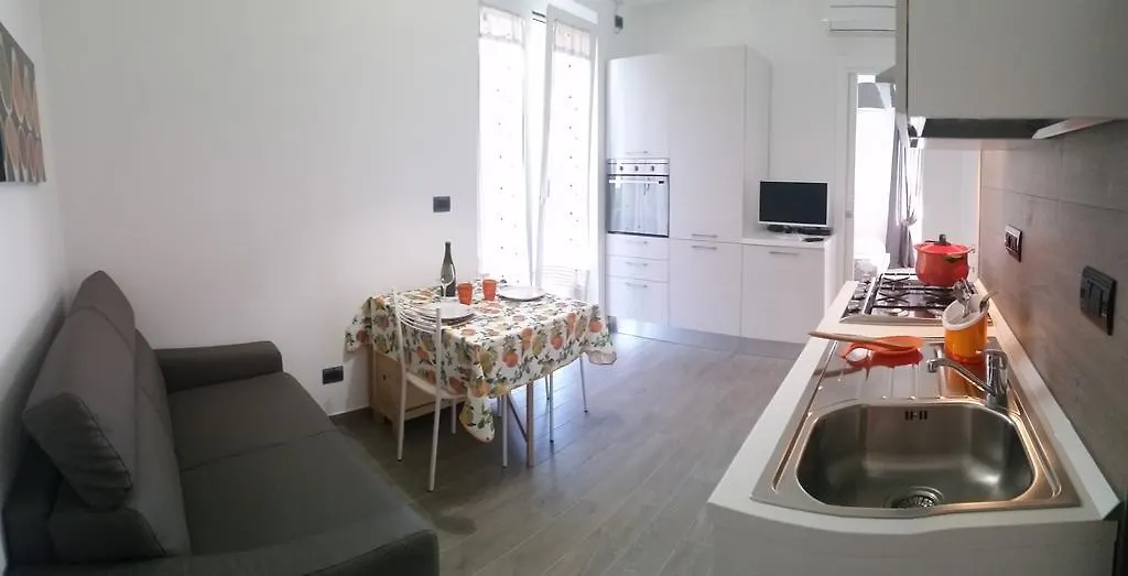 Appartamento Tramontana 데이바마리나 아파트